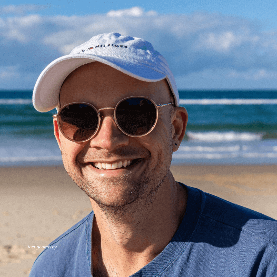 I’m Michael, I get a kick out of creating beautiful things that are a pleasure to use.